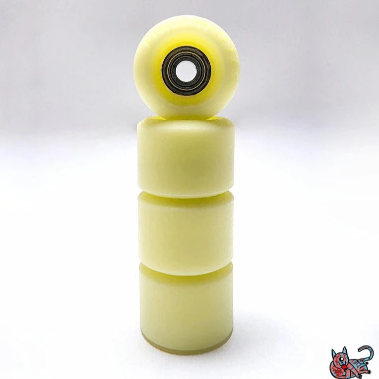 Piro (P3) Cream- Bowl Mini Wheels